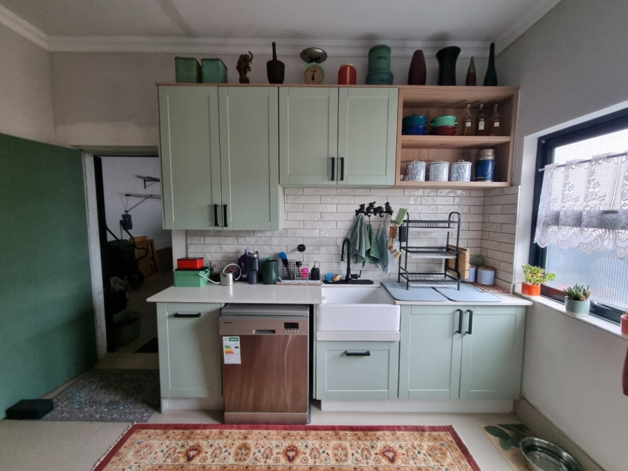 To Let 3 Bedroom Property for Rent in Redstone Private Country Estate North West
